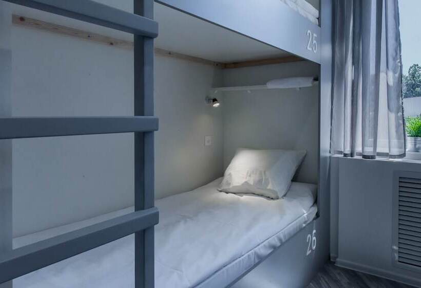 공동 객실, Shukhov Hostel
