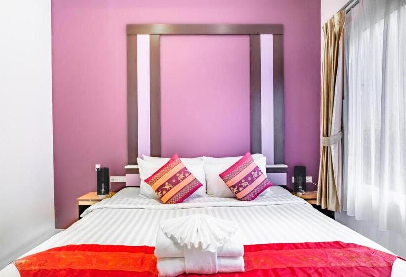 스탠다드 룸 풀장 전망, Cascades Resort