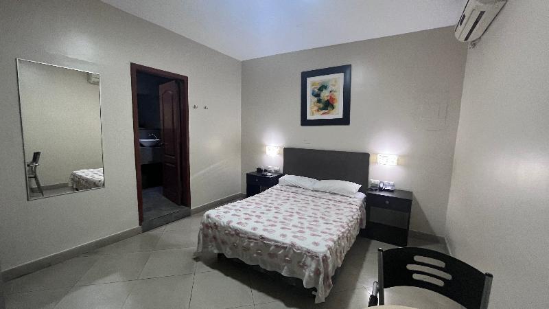 标准间, Varadero Internacional
