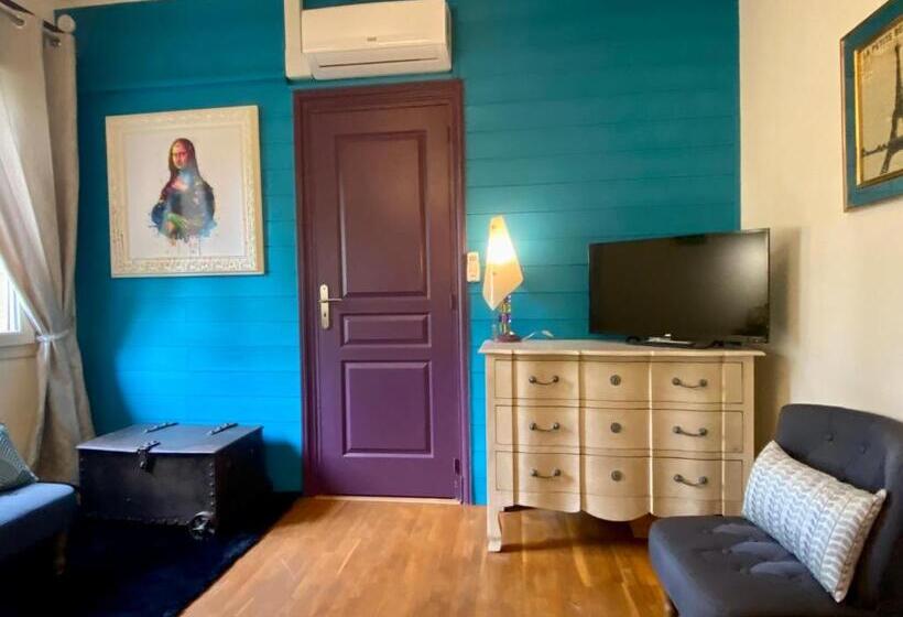 Номер Комфорт, ô Clair De Lune Chambres D Hôtes Climatisées à Sarlat   Parking Privé   Piscine Chauffée   Espace Bi