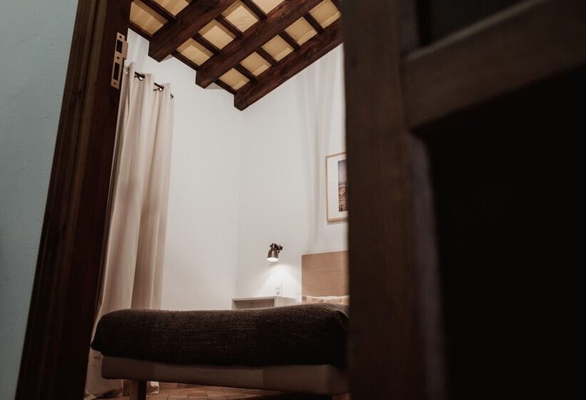 Семейный Номер, Hostel Café Frenteabastos