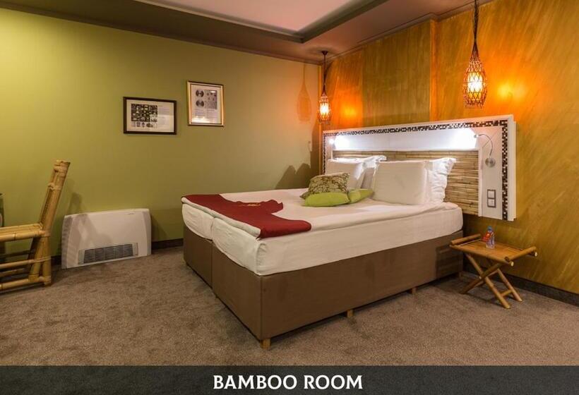 디럭스 룸, Diplomat Plaza Hotel & Resort