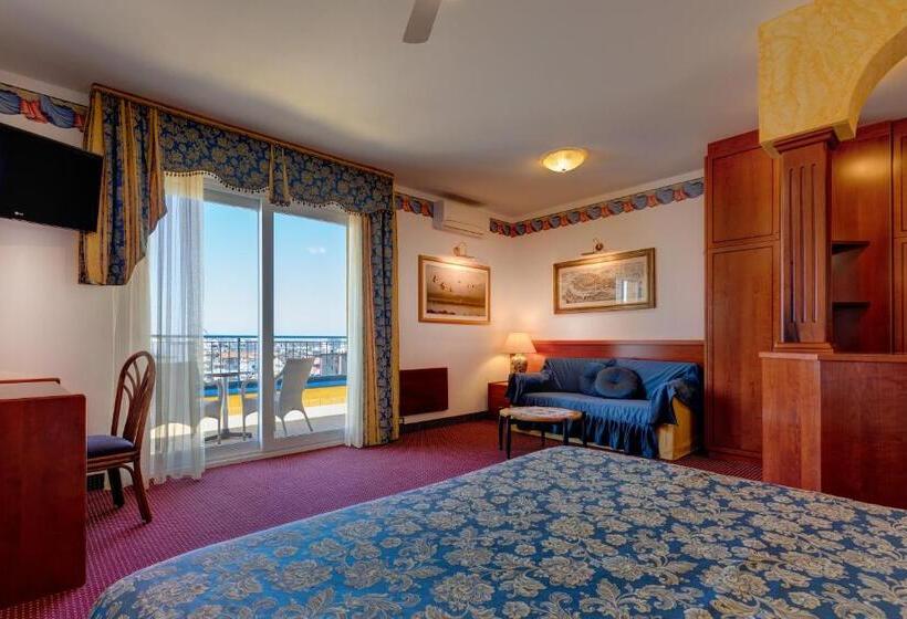 Suite Side Sea View, Napoleon