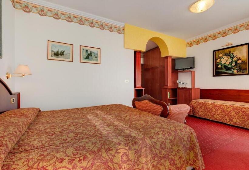 Junior Suite, Napoleon