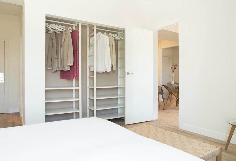 سوییت سوپریور, Lan Suites