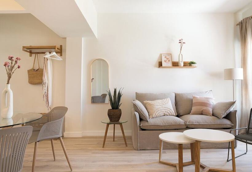 سوییت سوپریور, Lan Suites