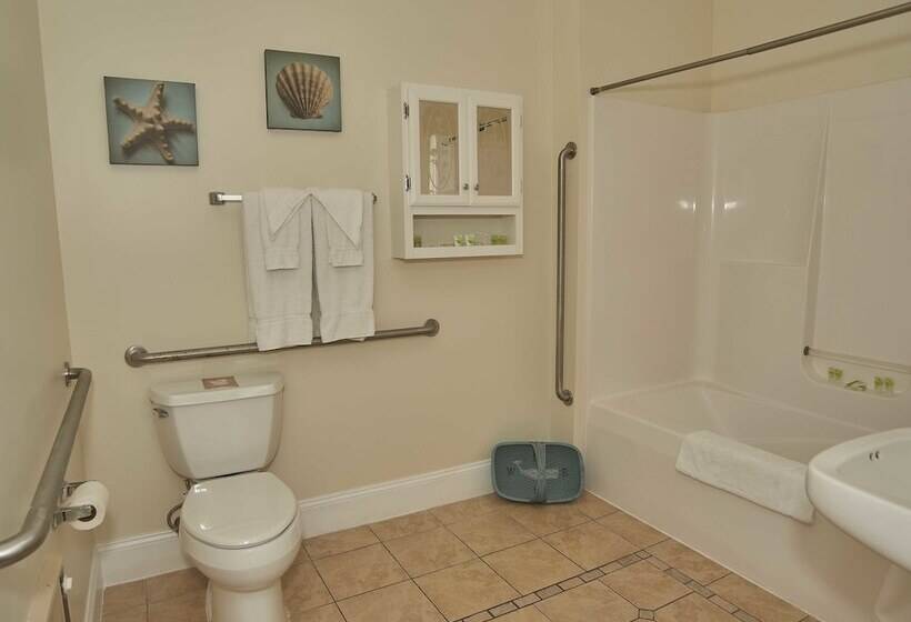 סוויטה, Atlantic Breeze Suites