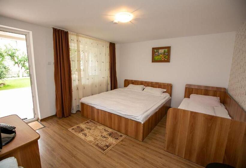 Номер Стандарт, Casa Mădălina