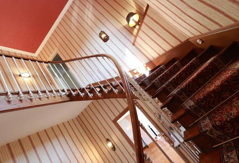Дом 1 Спальня, Hôtel Particulier   Piscine & Spa