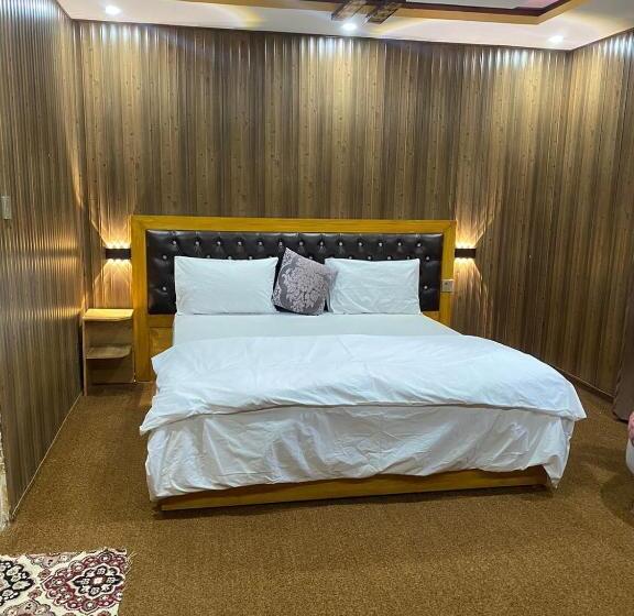 اتاق استاندارد, Baltistan Resort Kachura
