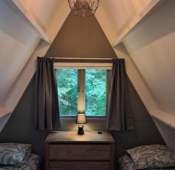 家庭洋房, Chalet Amapola