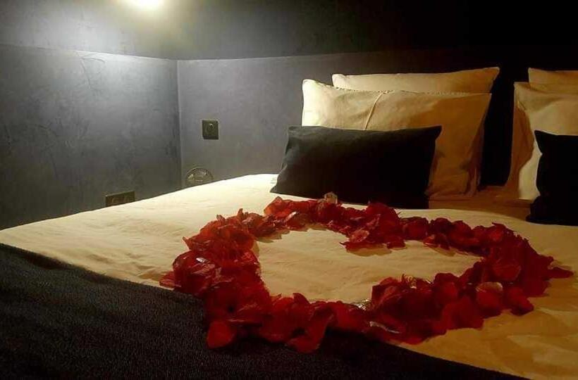 Номер Стандарт с Гидромассажем, La Suite