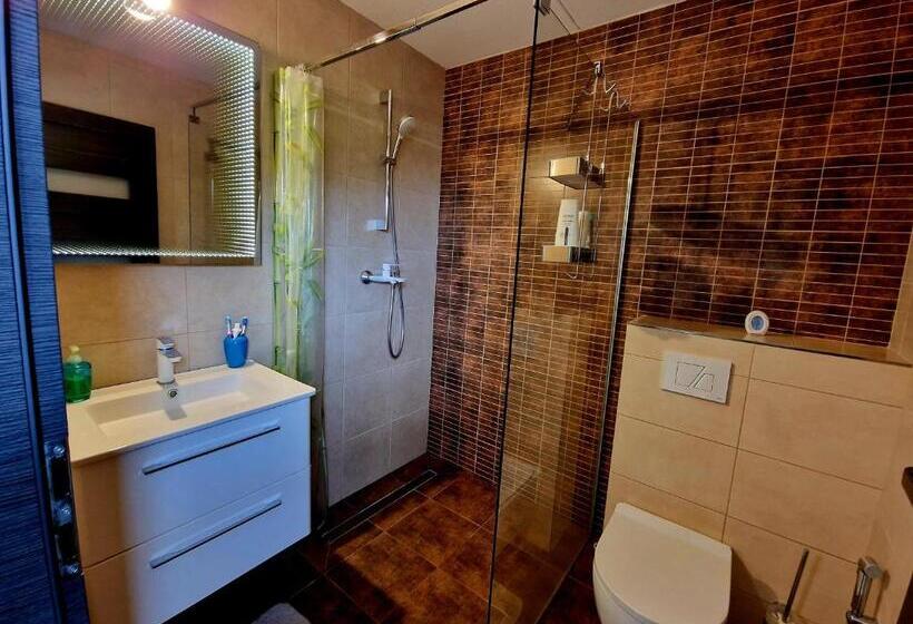 Family Suite, La Perla