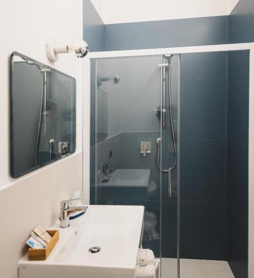 Номер Стандарт, Piazza Verdi B&b