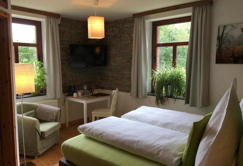 Номер Стандарт, Bed & Breakfast Schlommefurth