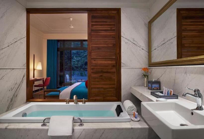 Номер Deluxe, Storii By Itc Hotels Devasom Resort & Spa, Kolkata