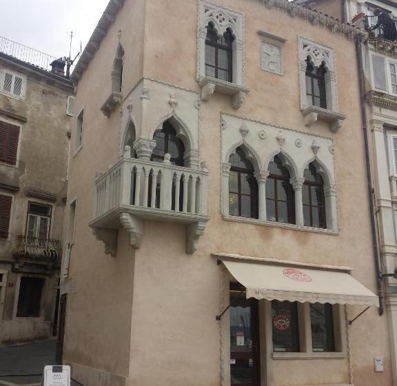 اتاق لوکس, Benecanka Casa Veneziana Piran