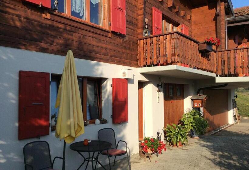 اتاق استاندارد با چشم‌انداز باغ, La Bergerie   Chalet Alice