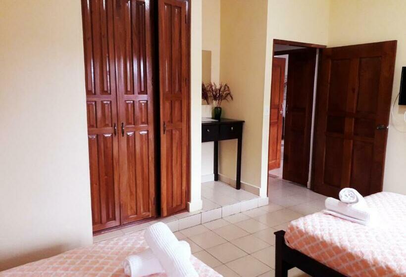 Семейный Номер, Hostel Kimmell / Hostal Familiar La Casita De Los Kimmell
