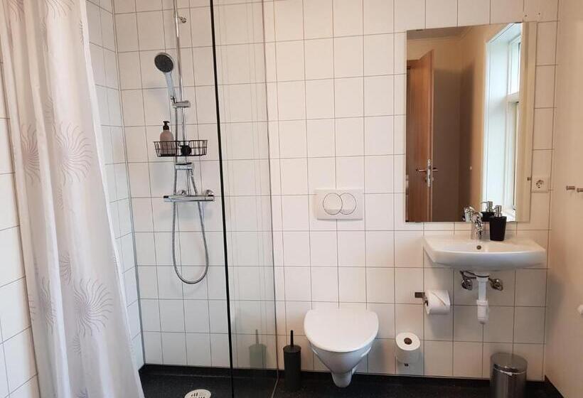 اتاق استاندارد, Guesthouse Mikael