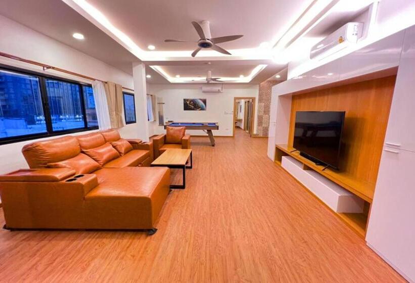 Апартаменты Пентхаус 1 Спальня, The Lodge Pattaya