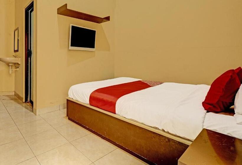 Номер Deluxe, Oyo 91522 Candi Gebang Guesthouse