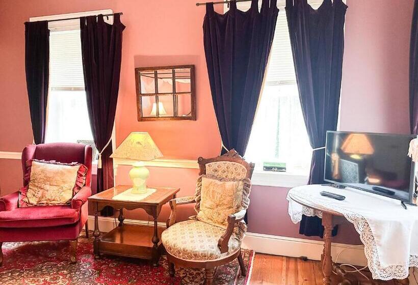 스탠다드 룸, The Black Walnut Inn
