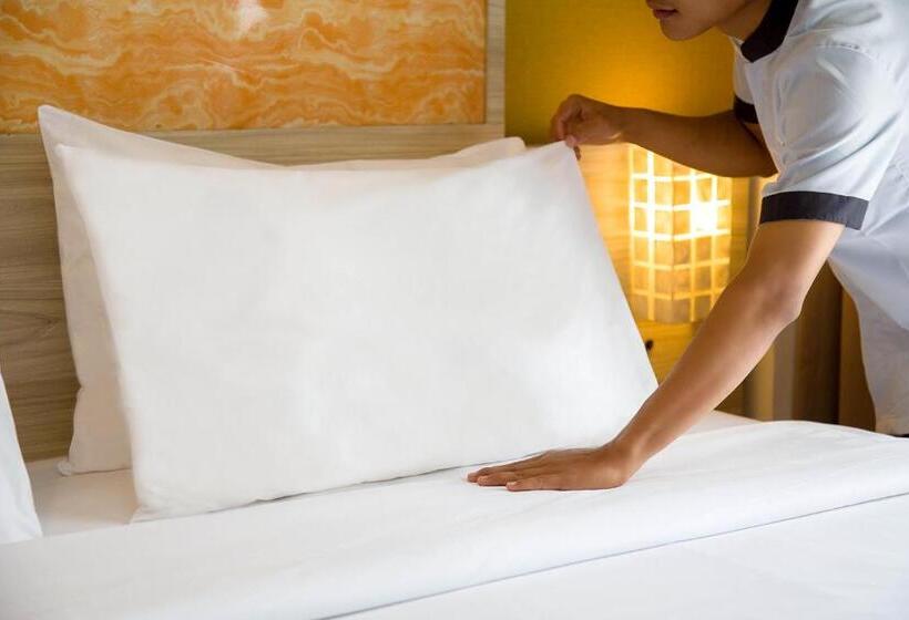 Номер Superior Кровать Кинг, Akshaya Hotel Karawang