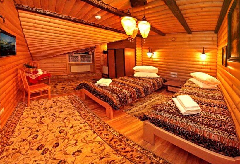 펜트하우스 룸, Guest House U Sester