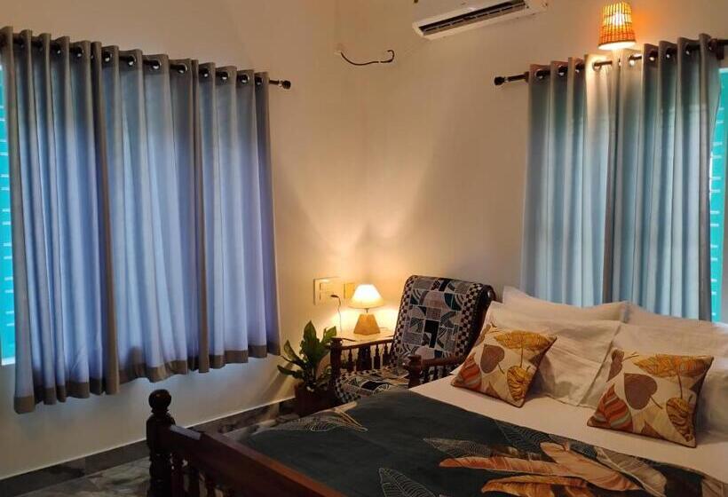 اتاق لوکس, Blue Cove Villa Varkala