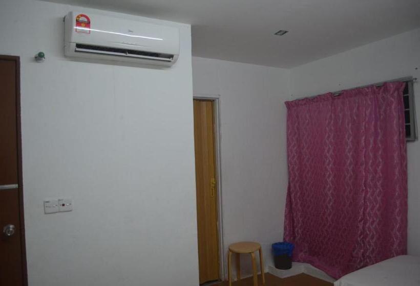 Семейный Номер, D Bj Motel