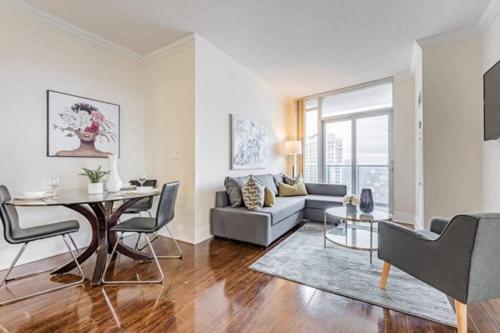 带2个卧室的公寓, Burnhamthorpe Residence