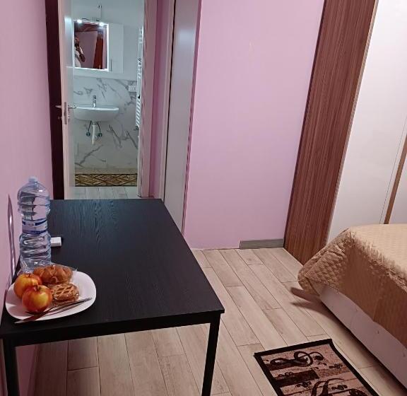 اتاق استاندارد, Locazione Turistica 2