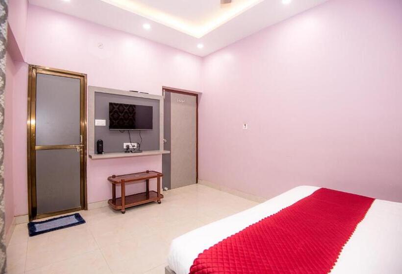 Номер Deluxe, Ayodhaya Near By Ram Mandir