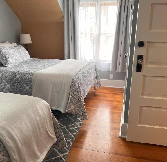 Номер Стандарт Совместная Ванная, Hudson House Bed And Breakfast