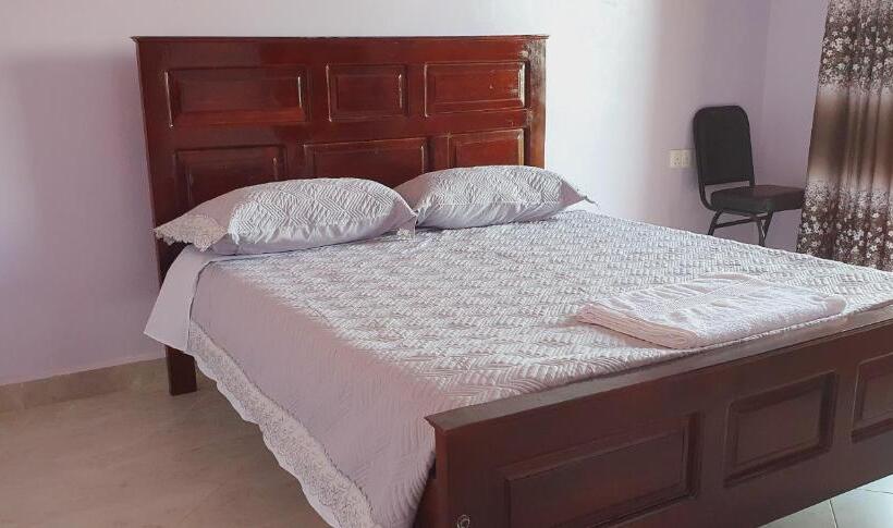 اتاق استاندارد یک نفره, Amen Guest House Near Airport