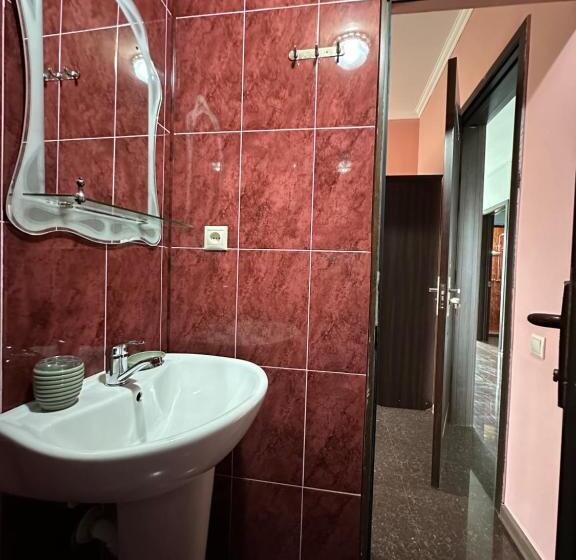 اتاق لوکس, Guest House Vache