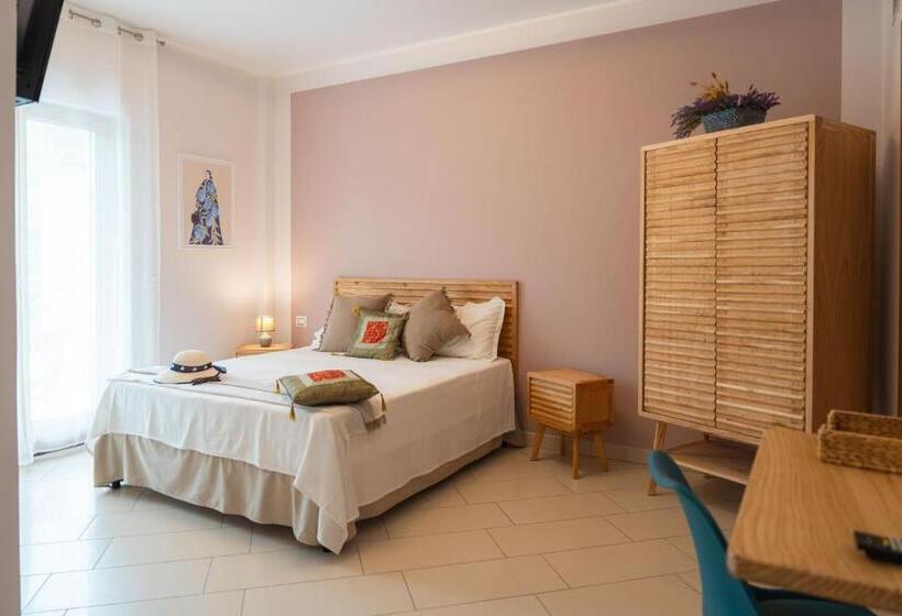 Deluxe Zimmer, Noi 2 Nel Cilento