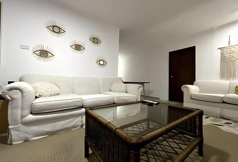 디럭스 스튜디오, Gl Hostal Habitacion Familiar