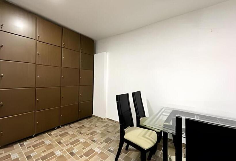 디럭스 스튜디오, Gl Hostal Habitacion Familiar