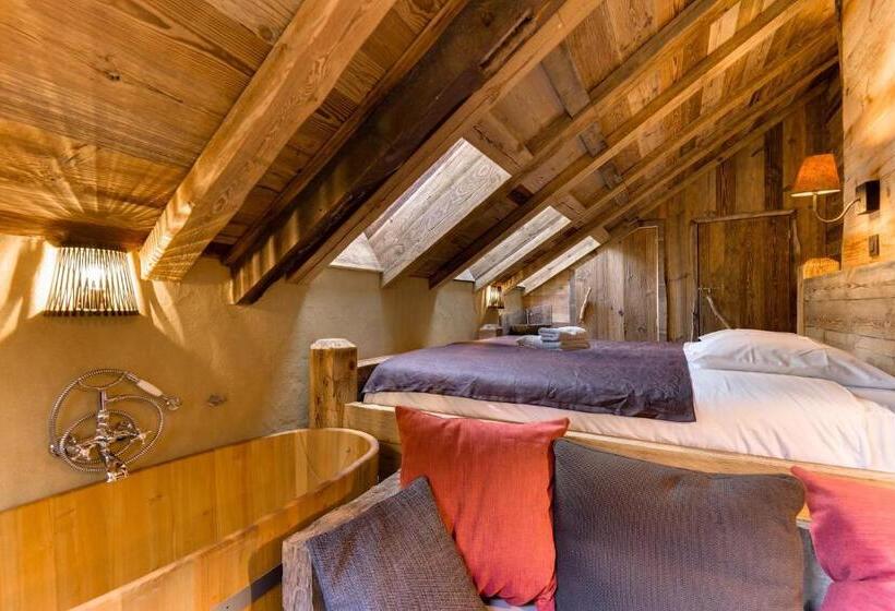 Люкс, Les Cabanes De Rensiwez