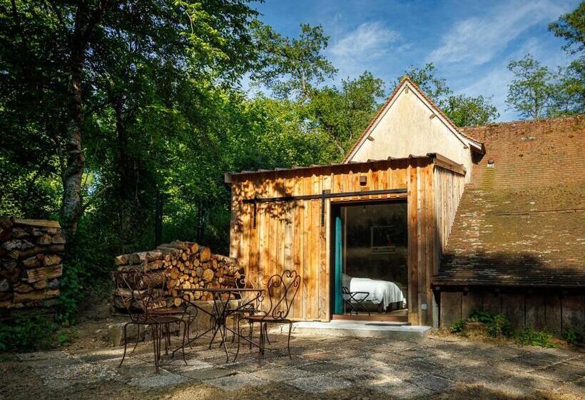 Люкс с Террасой, Moulin De Retord, Côté étang   Chambres D Hôtes