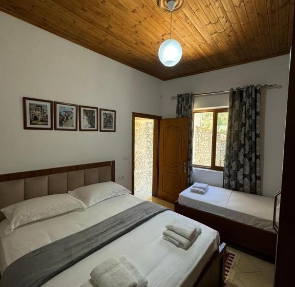 스탠다드 트리플 룸, Meroli Guesthouse