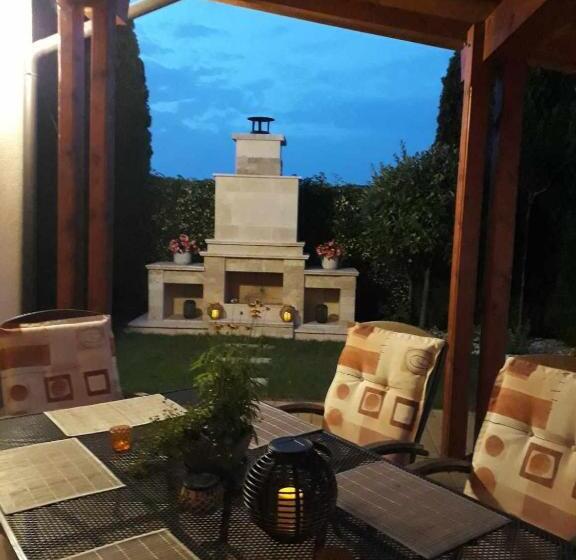 스탠다드 룸, Canadian Style House With 3d Effect Pool