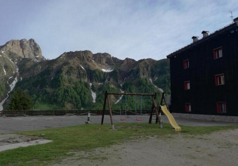 １階の１ベッドルームアパートメント, Chalet Scoiattolo Residence Sussy
