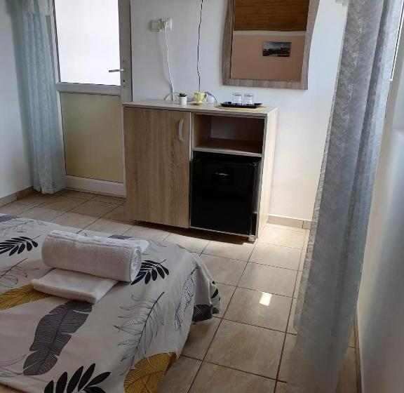 Standard room with outdoor bath, Bcm Family House