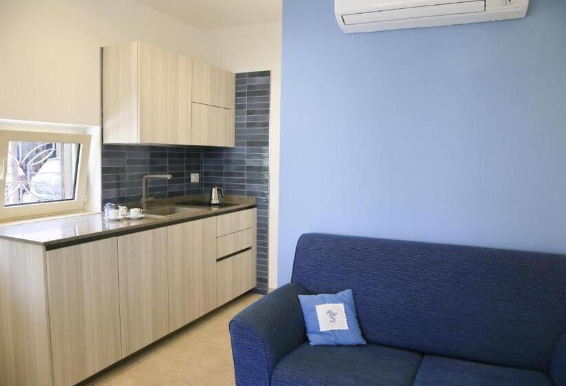 آپارتمان لوکس 1 خوابه, Villa Del Gaudio Rooms & Apartments
