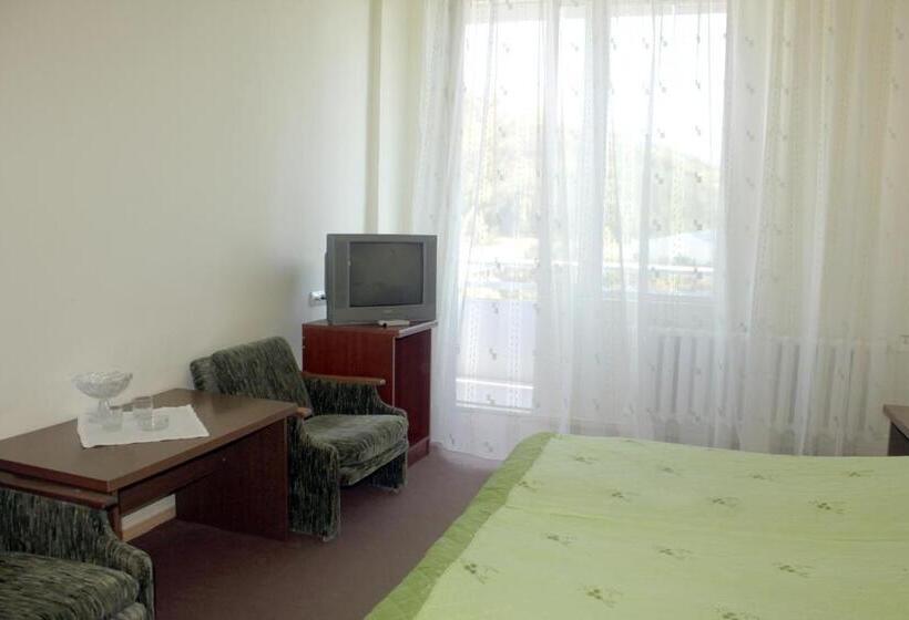 غرفة قياسية ثلاثية, Jermuk Ararat Health Spa