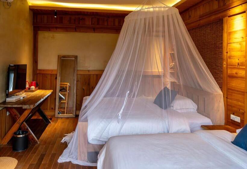 Номер Стандарт с Балконом, Yangshuo Shui Mo Ju Guesthouse