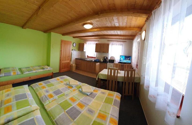 Апартаменты 1 Спальня, Ada Apartments